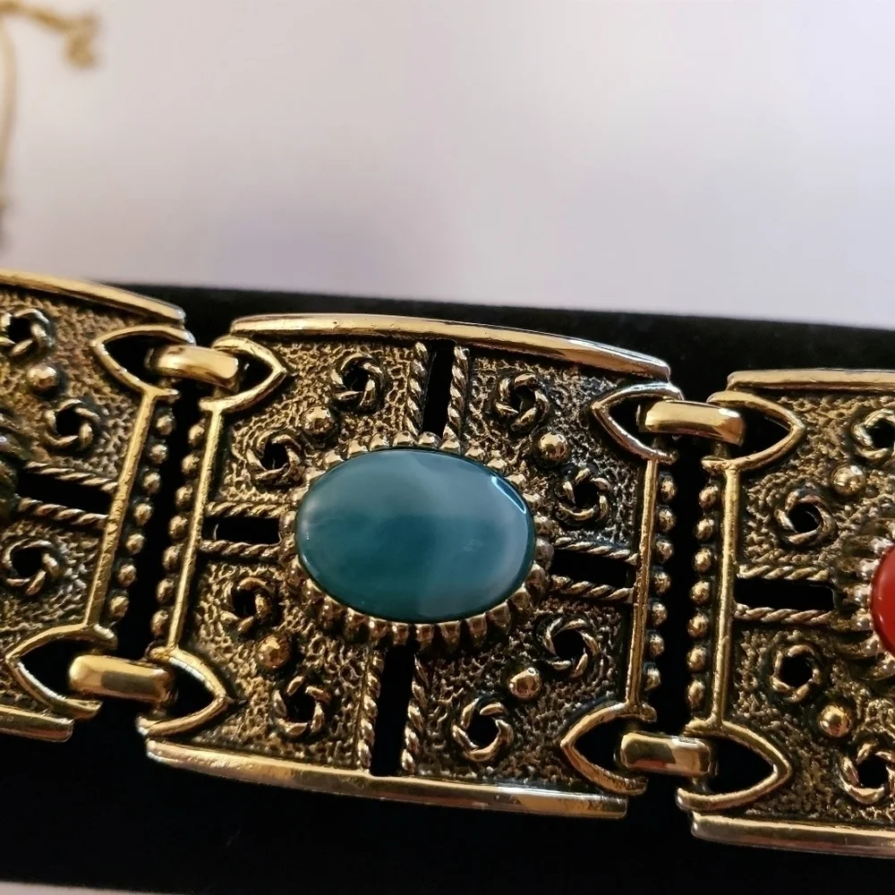 UPDATED AD Sarah Coventry Vintage 60's Bracelet Links Stones - Picture 10 of 16